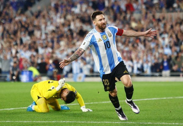 Báo OLE nói về sự nghiệp của đội tuyển quốc gia của Messi: Nhưng là sớm để xác nhận kế hoạch tương l