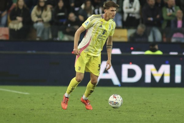 Chính thức của Juventus: Người chơi đào tạo thanh thiếu niên 22 tuổi, Savona chuyển đến Rừng Notting