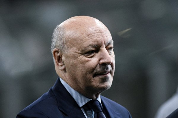 MAROTTA: Tôi đã học được rất nhiều từ Galliani, và thật tuyệt vời khi đi dạo với anh ấy.