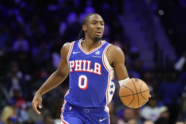 Bill Simmons: Maxi đã tiến bộ nhiều nhất. Anh ấy đã ở cùng đẳng cấp với Mitchell& Brunson.