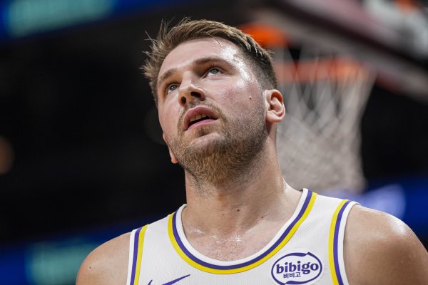 Bỏ qua: Doncic sẽ tăng cân trở